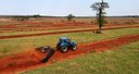 Vereadora solicita terraceador para melhorar estradas e apoiar produção agrícola no Assentamento ENA Vereadora solicita terraceador para melhorar estradas e apoiar produção agrícola no Assentamento ENA