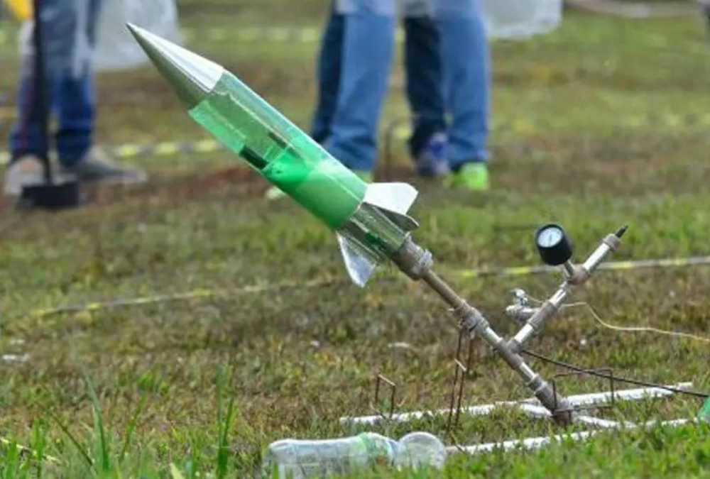 Vereadores aprovam repasse de R$ 32 mil para alunos participarem da Jornada de Foguetes