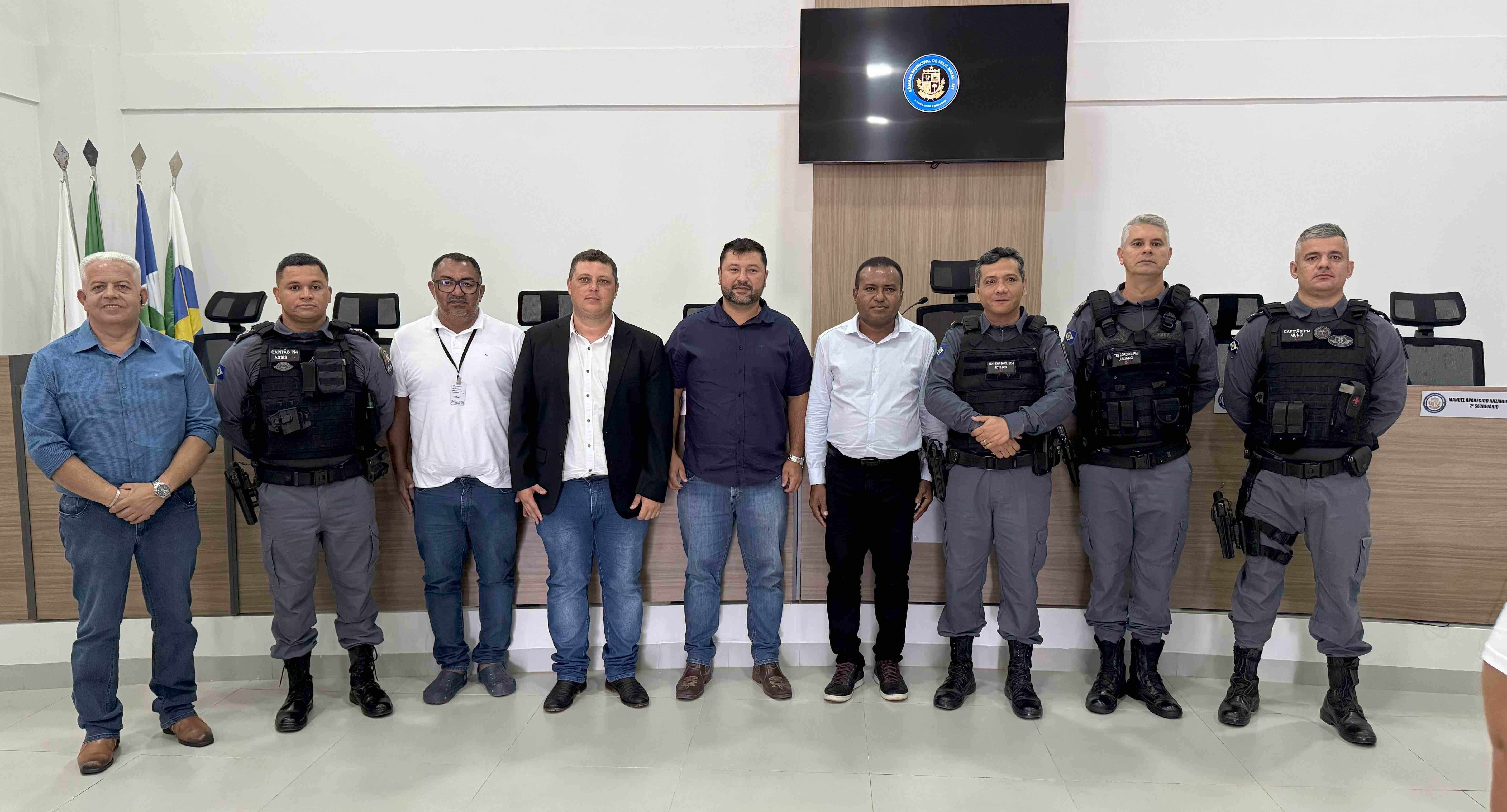 Vereadores prestigiam solenidade de Passagem de Comando do 3º Pelotão da Polícia Militar